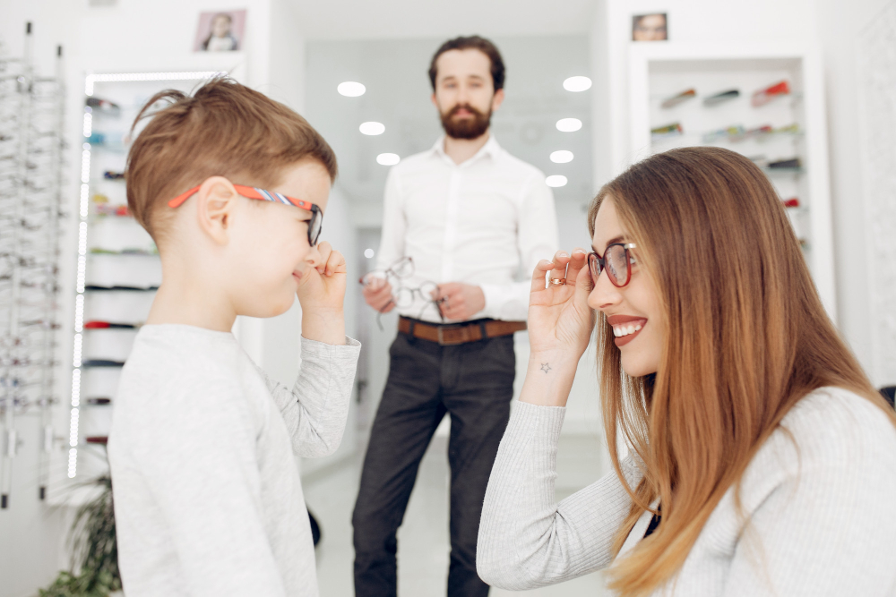 Vision Care 101: Protecting Your Family’s Eye Health