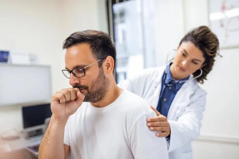 Allergists-and-Immunologists-Experts-in-Allergy-and-Asthma-Care-768x512