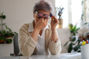 Dry Eye Syndrome Cause Headaches