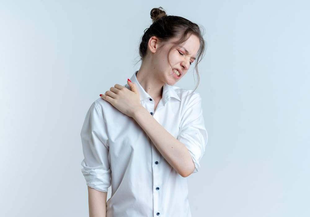 Possible Causes of Pain between the Shoulder Blades